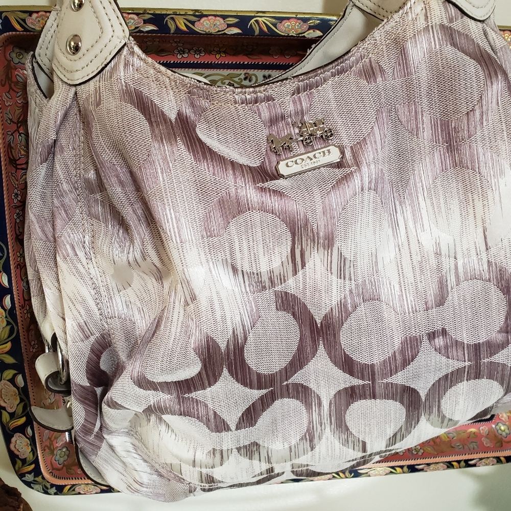 Coach Signature Large Shoulder Bag Lilac Purple Silver Canvas Leather St…